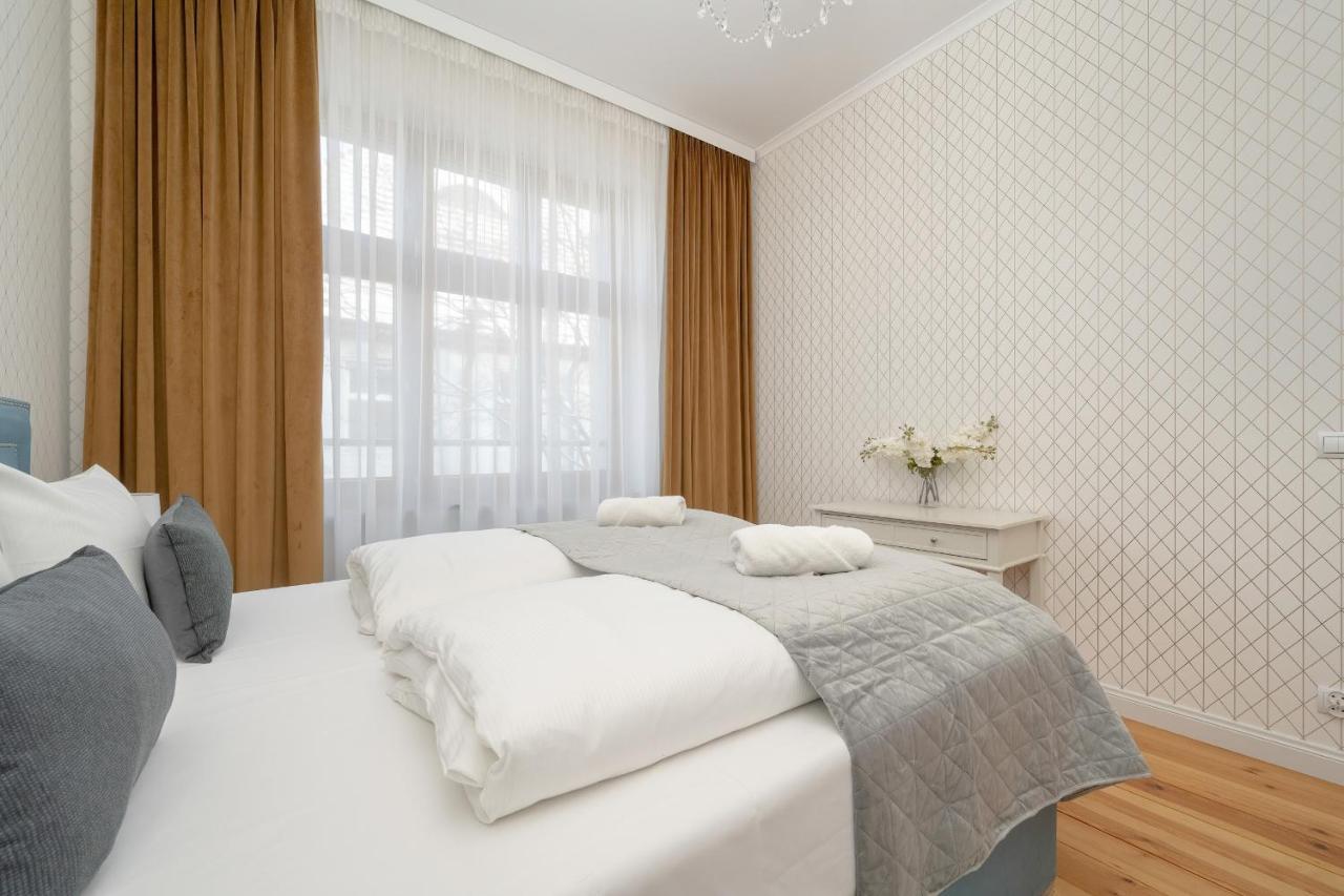 Aesthetic One Bedroom Apartment In Wroclaw By Noclegi Renters Екстериор снимка